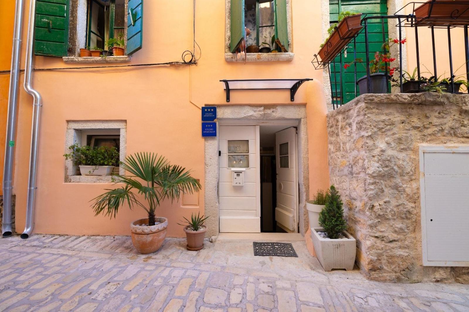 Studio De Mare Rovinj Exterior photo